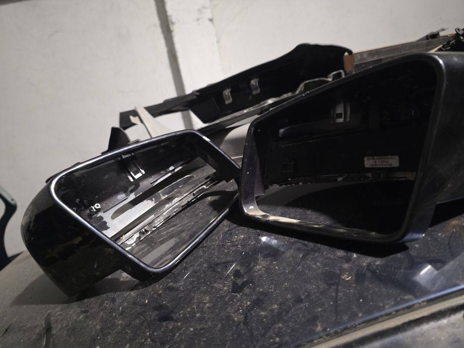 Огледала корпуси за Mercedes w218