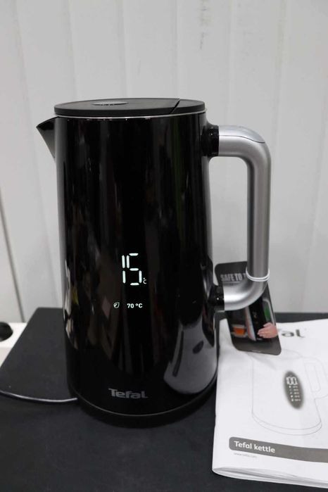 TEFAL Smart'N Light, Електрическа Кана KO851830, 1.7л., Черна