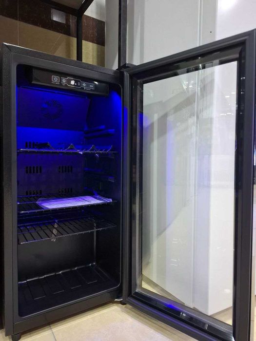 Vitrina Morozilnik Витринный Морозильник