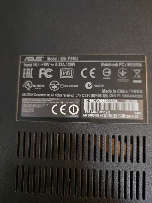 Vând Laptop Asus F550JK