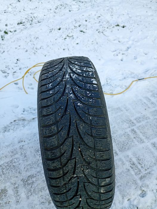 Jante de vânzare  cu cauciucuri de iarna in stare buna 235/65/rR17