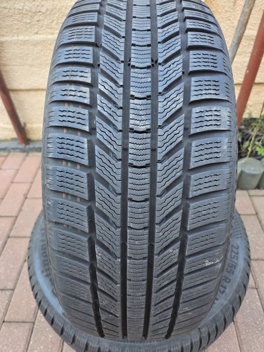 Anvelope CONTINENTAL 225/55/17