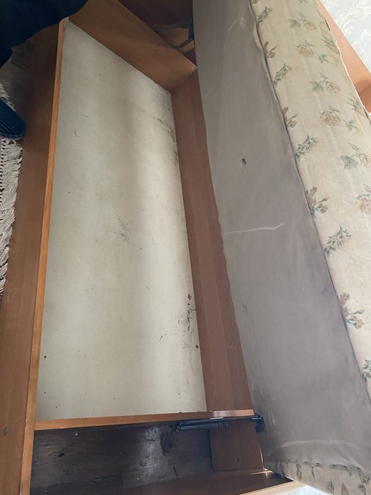 Кровать двухместная