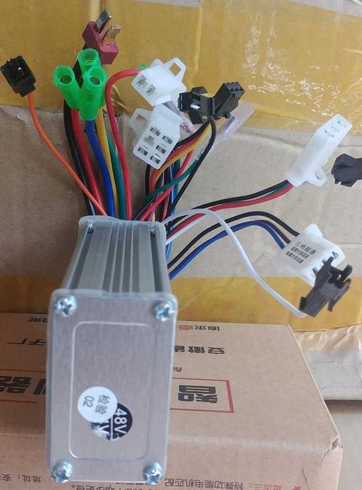 Контроллер 350 вт 5х9х3 см синусный