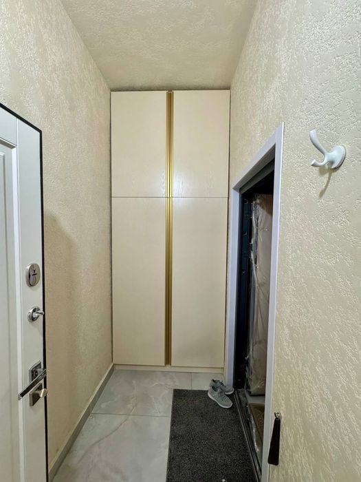 Продаётся 2х комнатная квартира 90м2, Гагарина