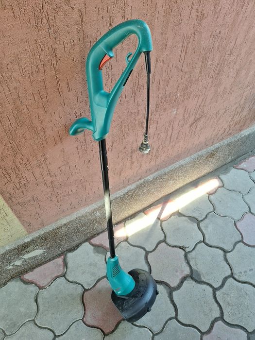 Trimer electric Bosch