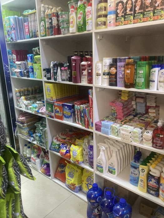 Сдаем магазин вместе с товаром