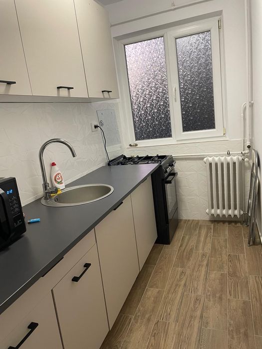 Apartament de închiriat