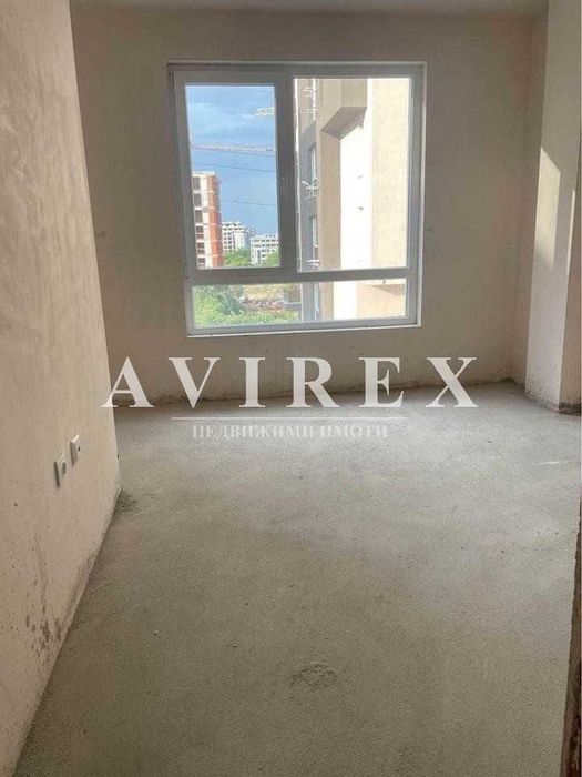 Продава се Тристаен апартамент в Пловдив, Христо Смирненски - 91 кв.м за 1341 €/кв.м - Снимка #1