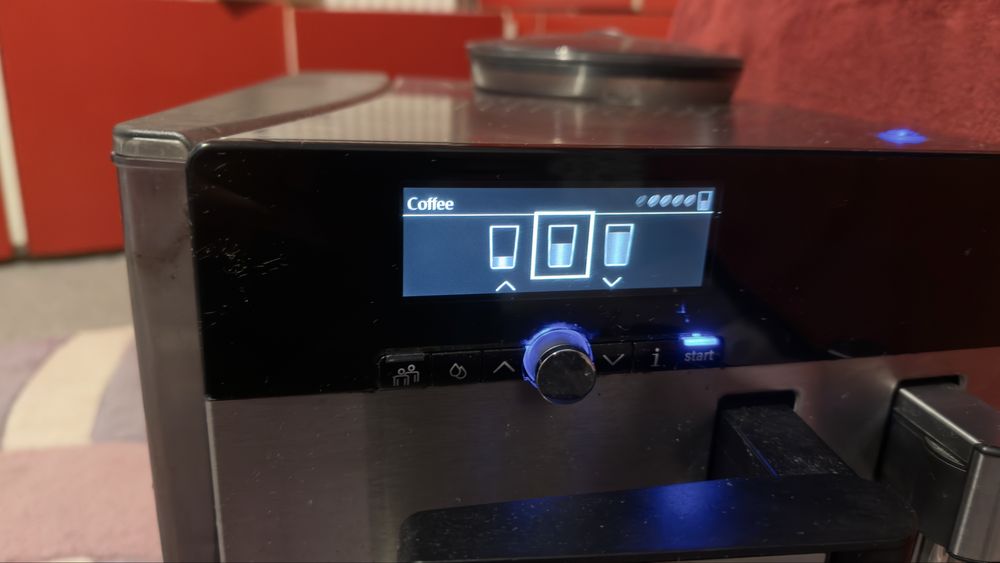 Кафемашина Siemens EQ8 series 900