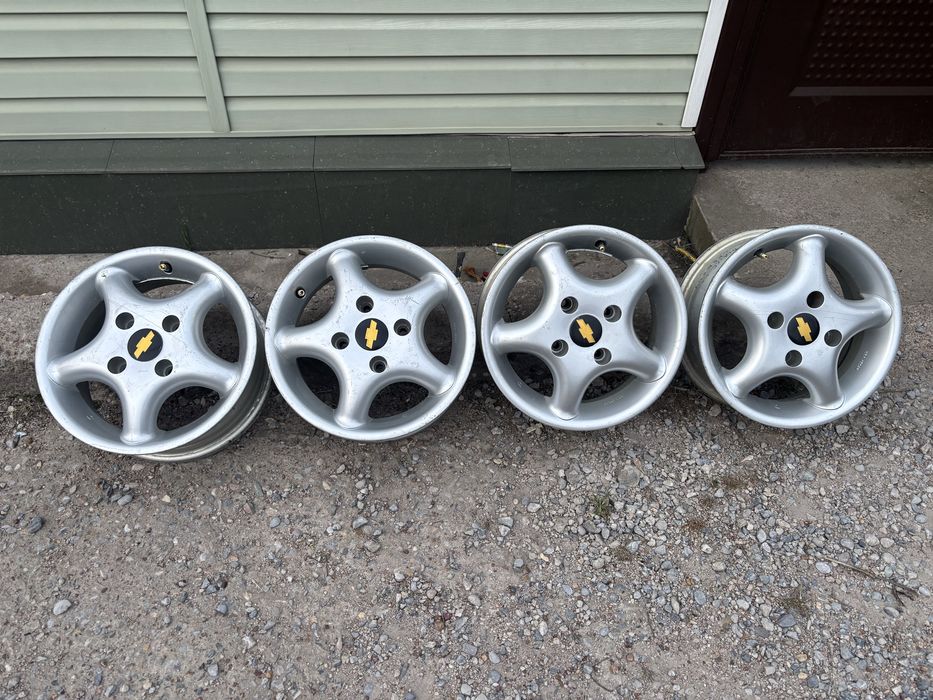 Продам диски на матиз дамас