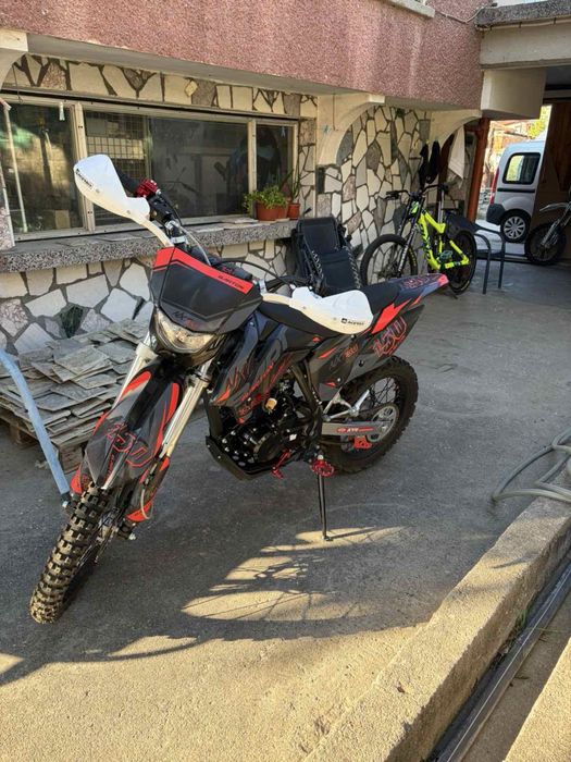 Продавам мотор Barton nxt 150