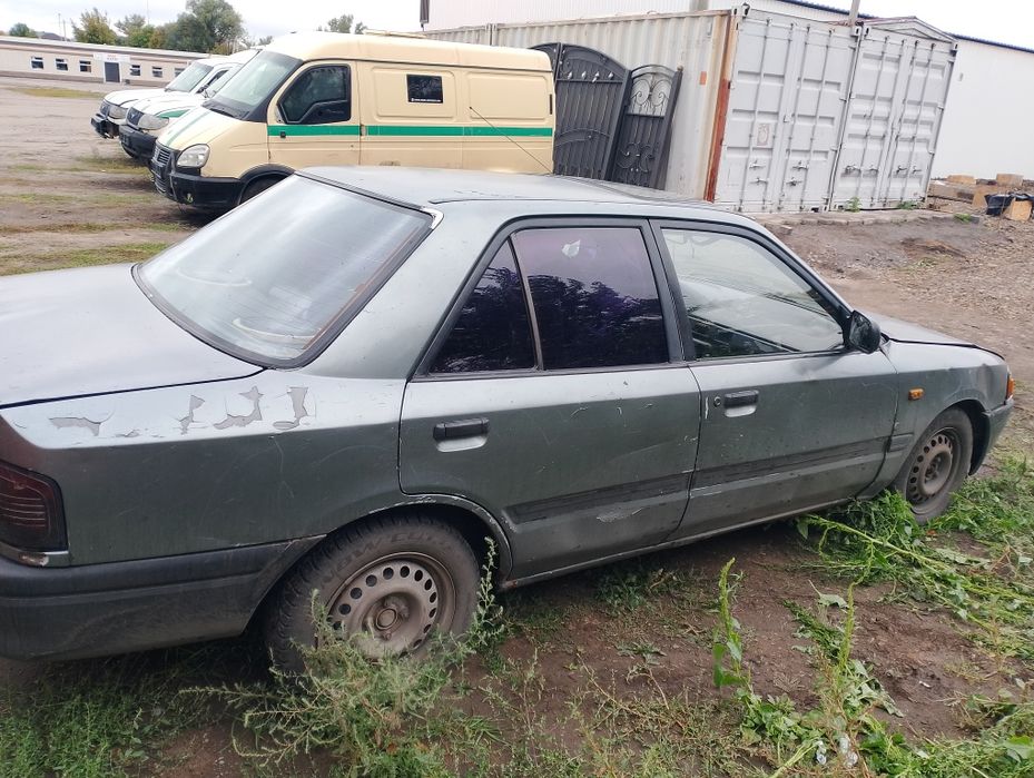 Продам мазду 323 bg 1992г.в