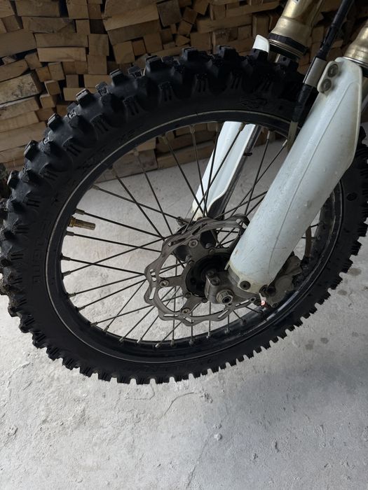 Продавам honda crf250r