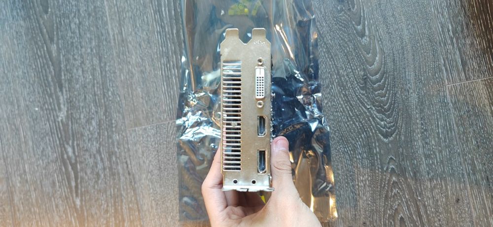 Placă video BIOSTAR Radeon RX 550 4GB GDDR5