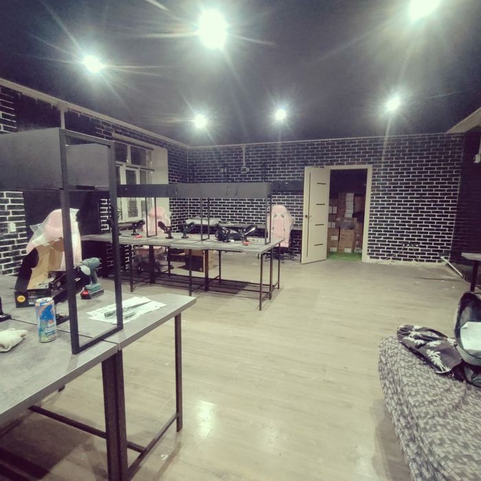 Компьтерный стол.