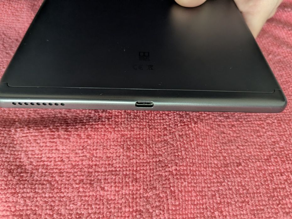 Tableta Lenovo Smart Tab M10 cu 4G, 4GB RAM, 128GB storage