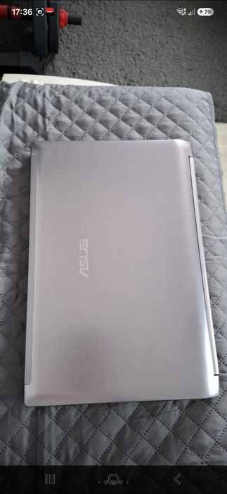 Laptop Asus pentru piese