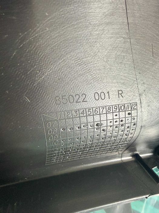 Spoiler bara spate Renault Laguna 3 berlina nou original Renault