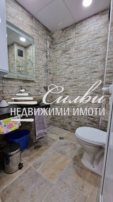 Дава се под наем Двустаен апартамент в Шумен, Добруджански - 72 кв.м за 357 € - Снимка #5