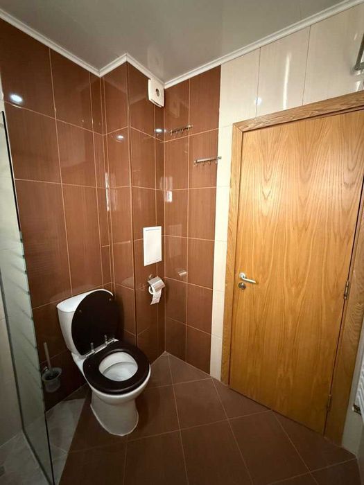 Тристаен ап. под наем в кв Овча купел