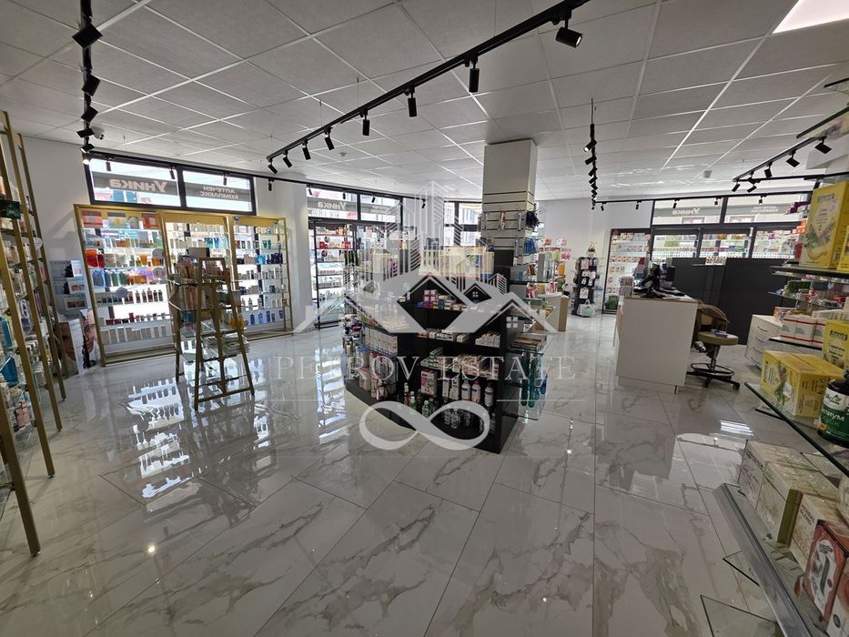 Продава се Заведение в Велинград - 209 кв.м за 998 €/кв.м - Снимка #1