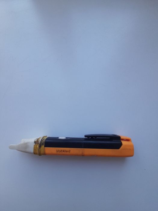 Зажимы соединители,клеммы и другое.