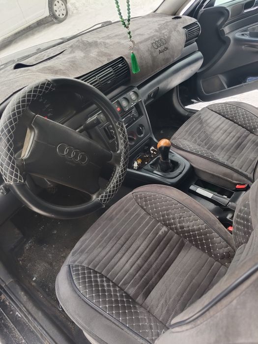 Продам Аudi A4 1995года