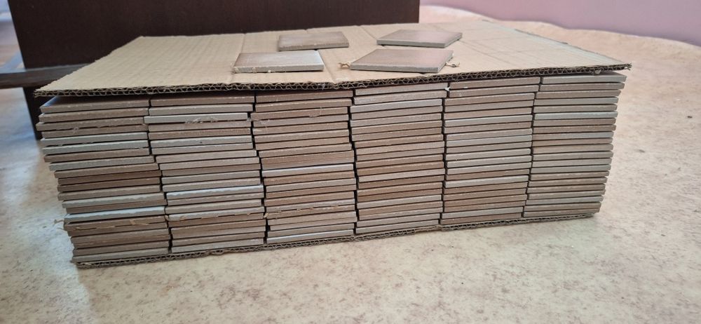 Малки плочки 7.5см/7.5см