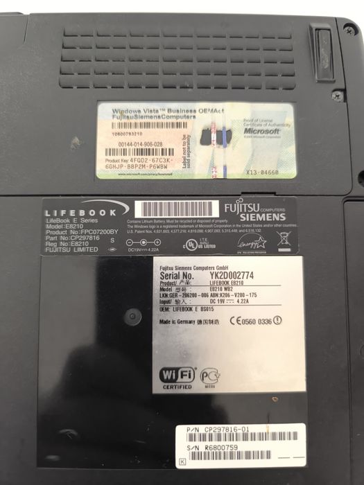 Лаптоп Fujitsu Siemens LIFEBOOK E8210