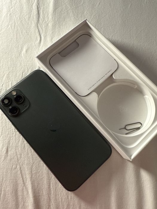 iPhone 11 pro, midnight green, 64GB, stare excelenta