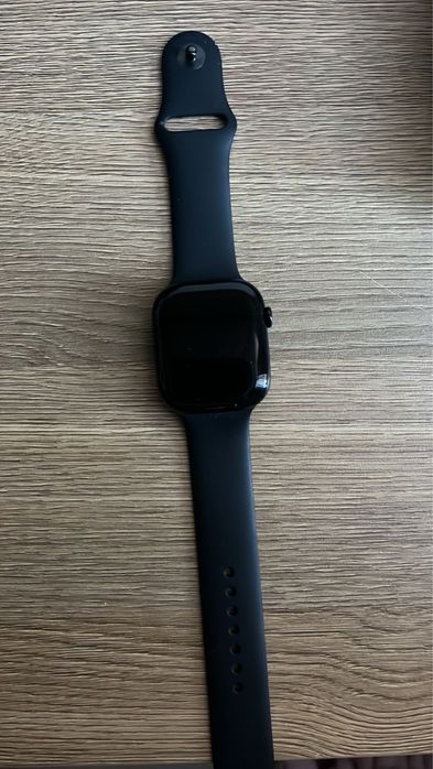 Apple Watch 10 продаю