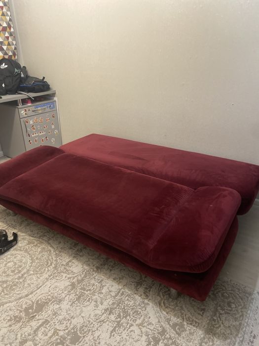 Продам диван тахта !!