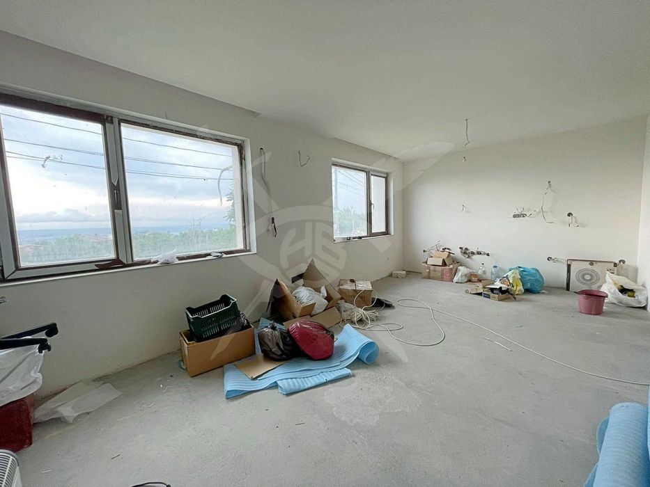 Продава се Къща в Варна, м-т Сотира - 540 кв.м за 834 €/кв.м - Снимка #8