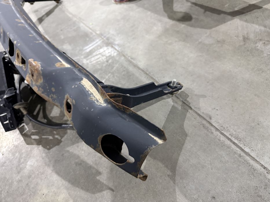 ОТЛИЧЕН Теглич С Букса, Окабеляване И Модул за *VW PASSAT B6 седан / PASSAT B6 VARIANT комби 2005г-2010г* и за *VW CADDY 2004г-2015г*