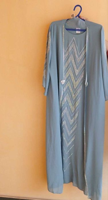 Yangi ko'ylak sotiladi