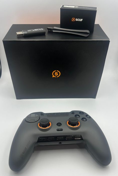 Amanet F28: Controller wireless SCUF Envision Pro pentru PC