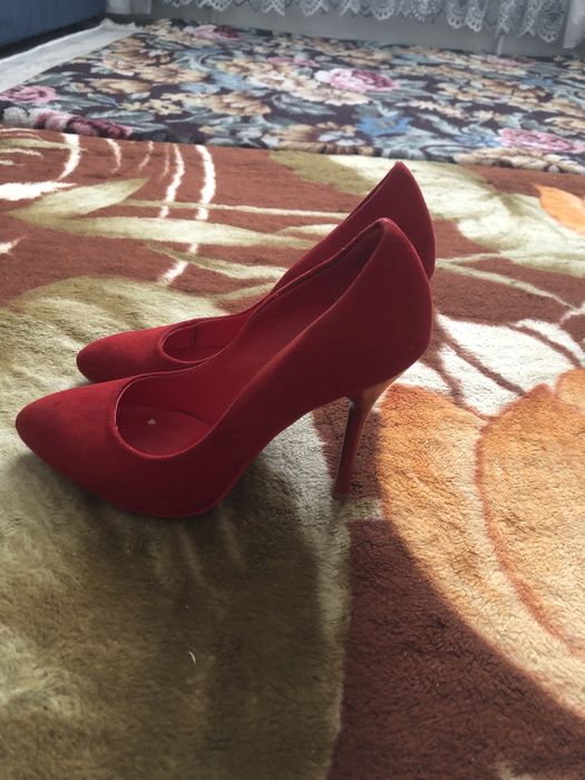 Продам туфли нормальные