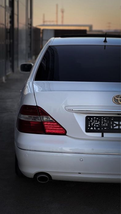 Продам Toyota CELSIOR