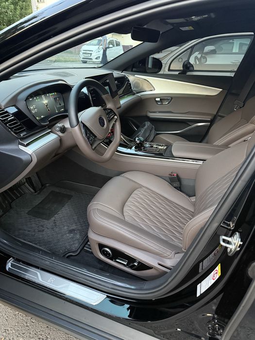 BYD HAN 701 smart. Full ot kuch 245