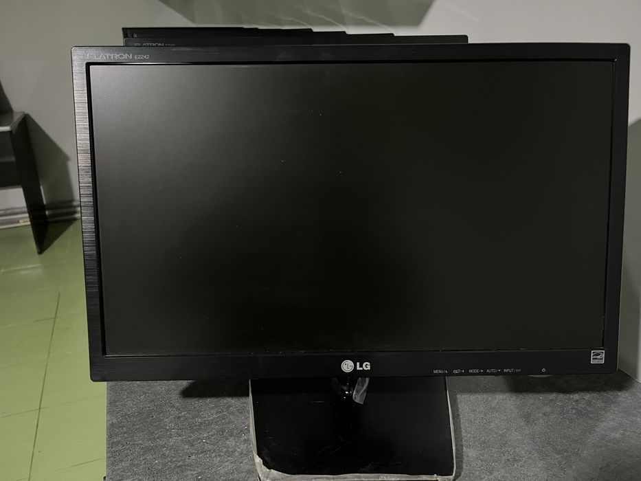 Компьютеры LG 22 диюм.