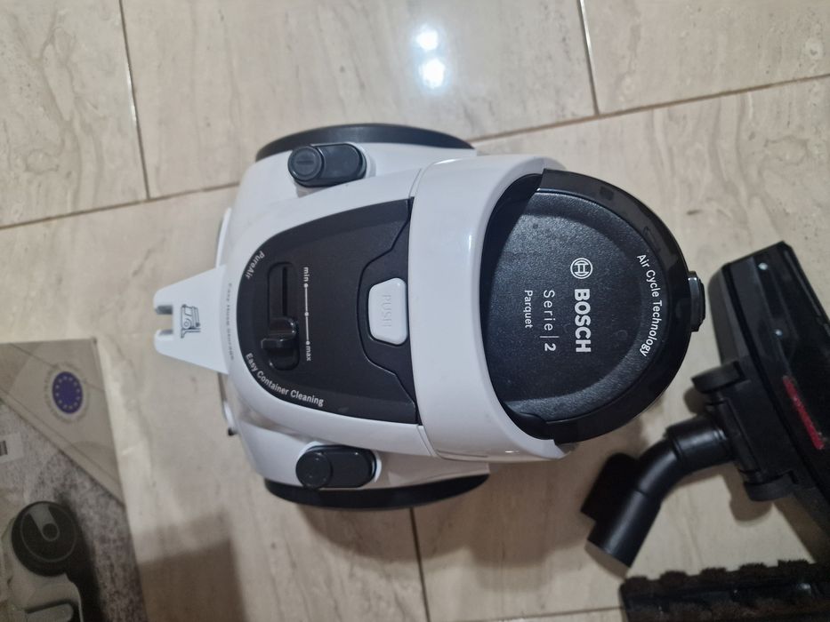 Vand aspirator bosh fara sac