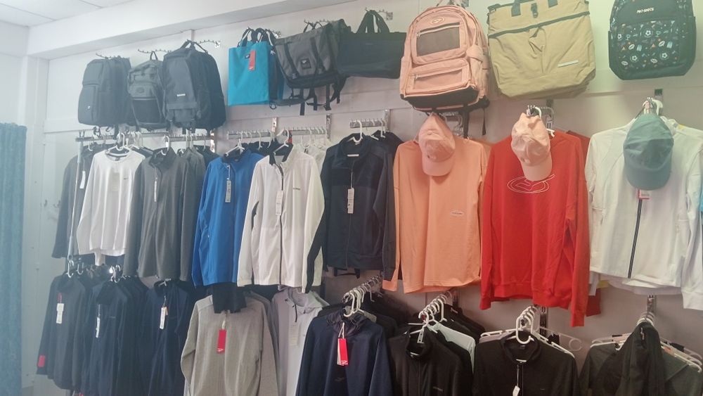 Одежда спортивная