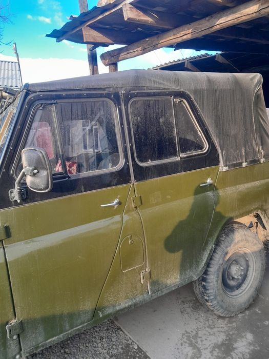 1979 yil UAZ kafolati bilan