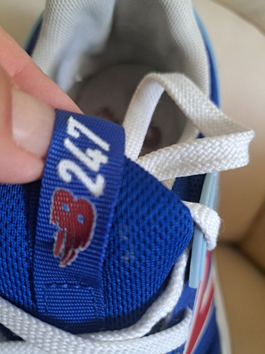 Adidasi New Balance nr 42