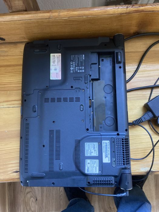 Ноутбук ACER aspire 6930 старый