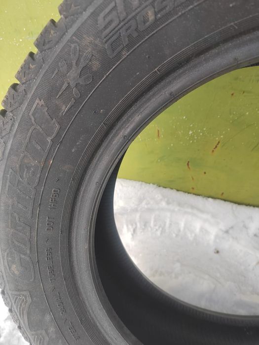 Продам пару зимней резины