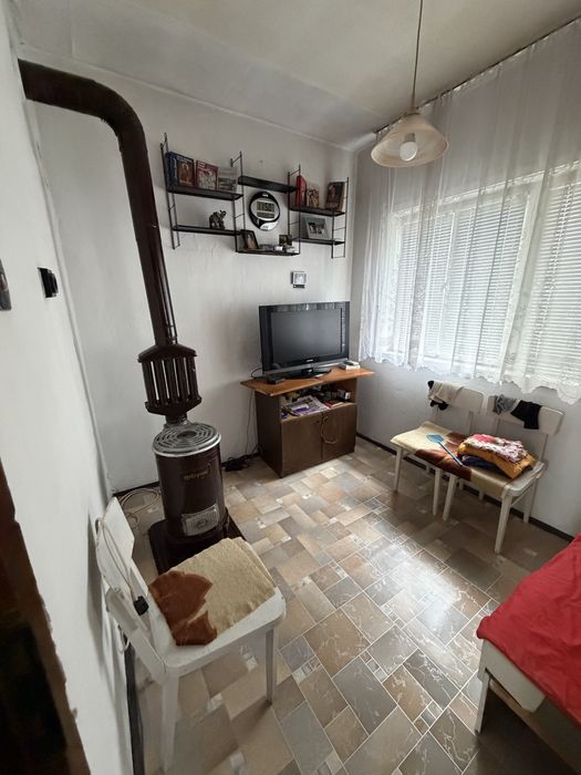 Продава се Къща в Стралджа - 200 кв.м за 263 €/кв.м - Снимка #11