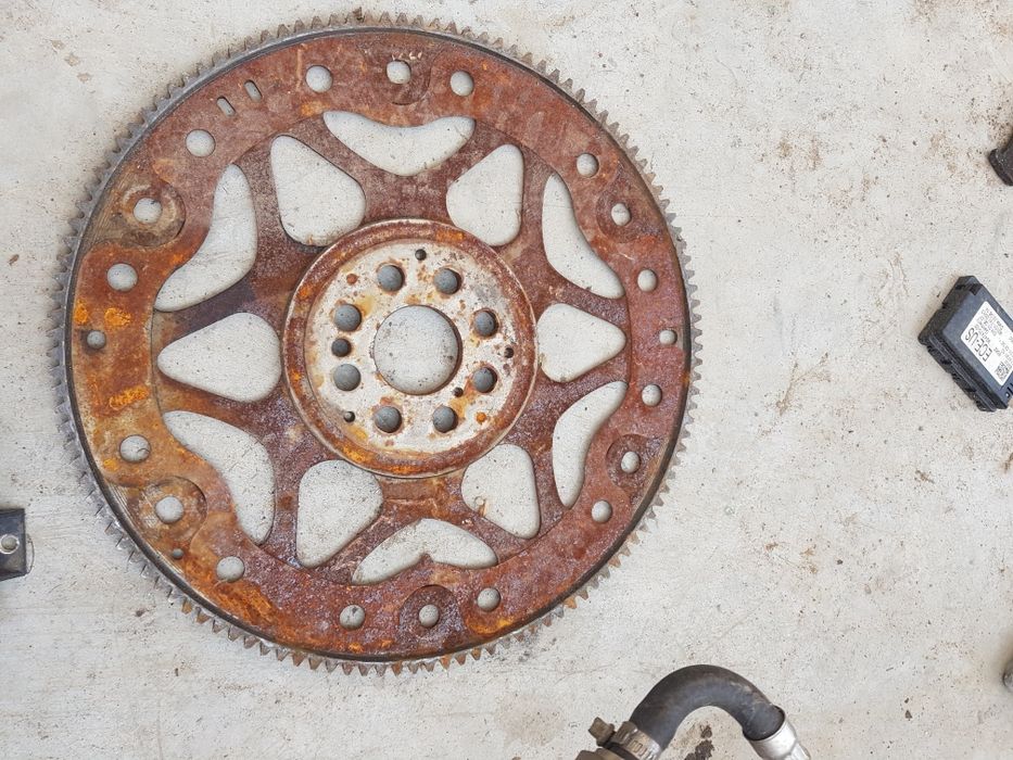 Маховик бмв ф10 ф11 ф30 ф31 н57