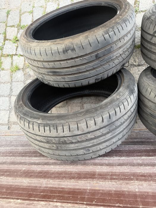 225/40 R18 летни гуми Debica